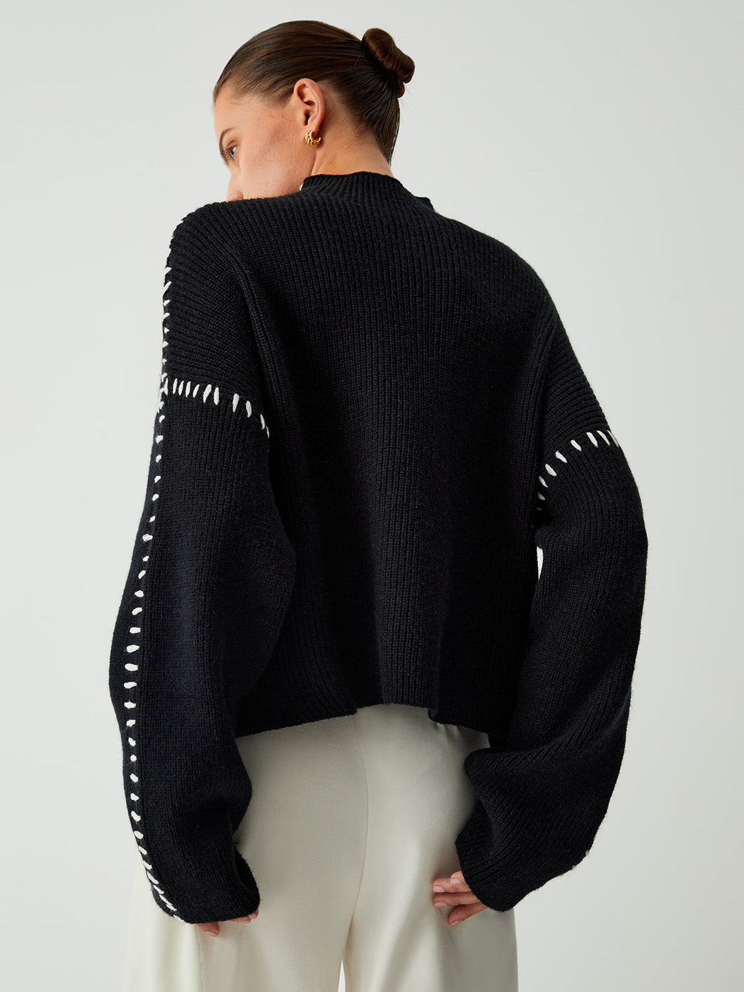 Alma | Suéter de cuello alto oversize con detalles de piqué