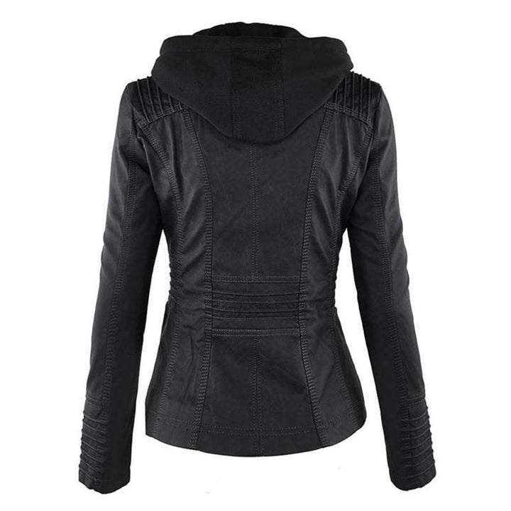 Chaqueta de cuero con capucha