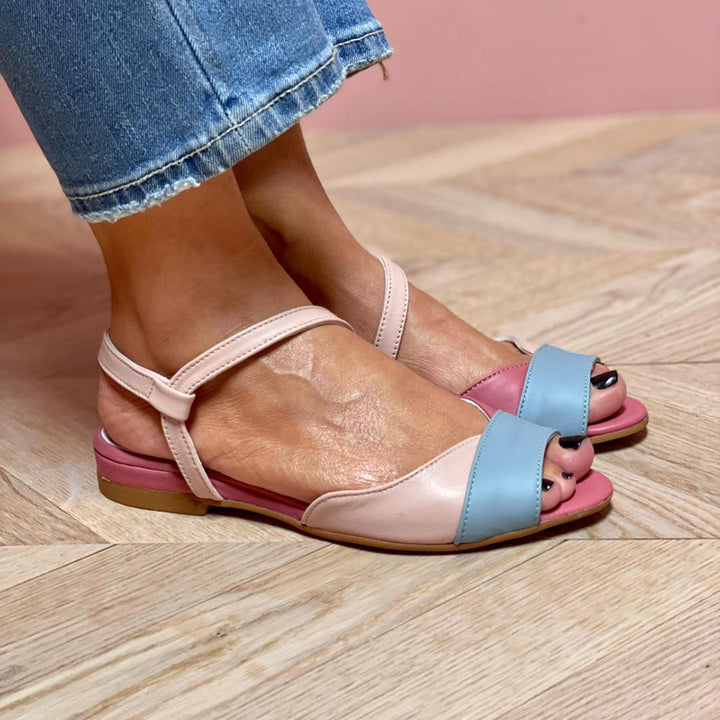 Roselina | Sandalias rosas asimétricas en estilo color-block